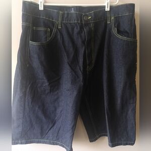 Qruel Men jean shorts size 46